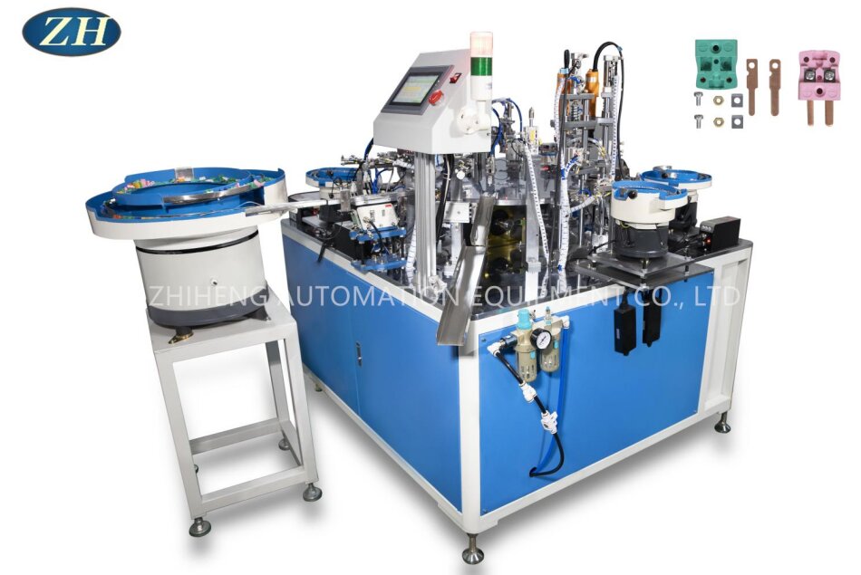 Awtomatikong Plug Assembly Machine Line Magandang seguridad